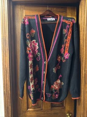 SK & CompanyVintage Floral Embroidered Black Size M